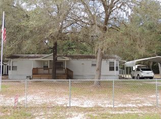 313 Azalea Ave, Interlachen, FL 32148