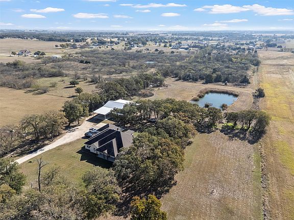 2nd image of 2743 Tokio Rd