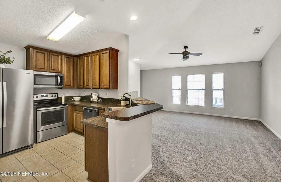 215 Jardin De Mer Pl — Photo 1