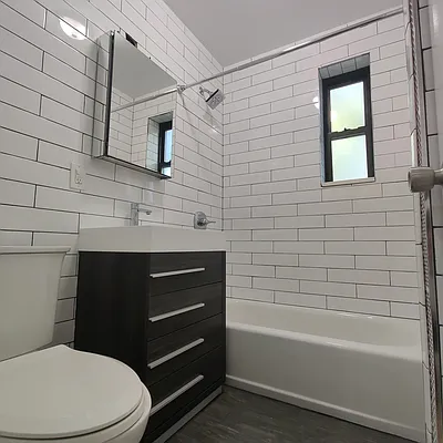 Rented by Palladium Property Group | media 11