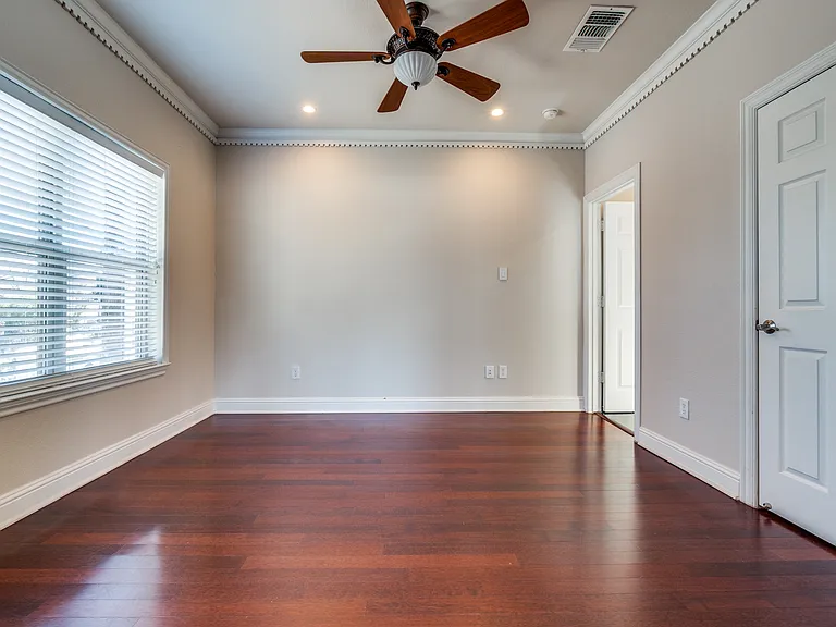 4449 Mockingbird Ln — Photo 19