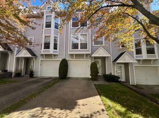 12 Hemingway St, Pittsburgh, PA 15213