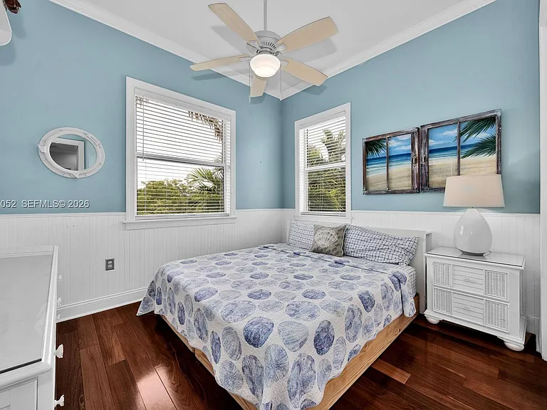 1074 NE Little River Dr — Photo 15