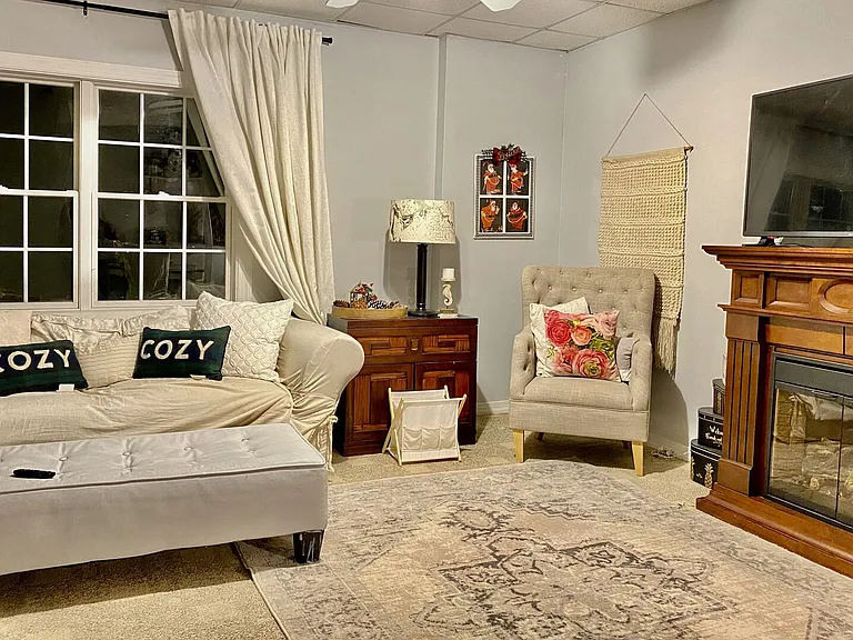Fairway Dr — Photo 8