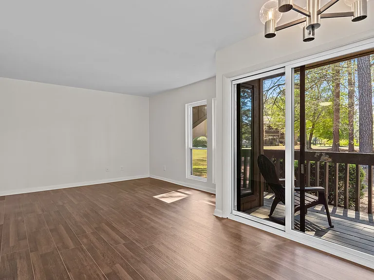 10 Pine Tree Rd #108 — Photo 9