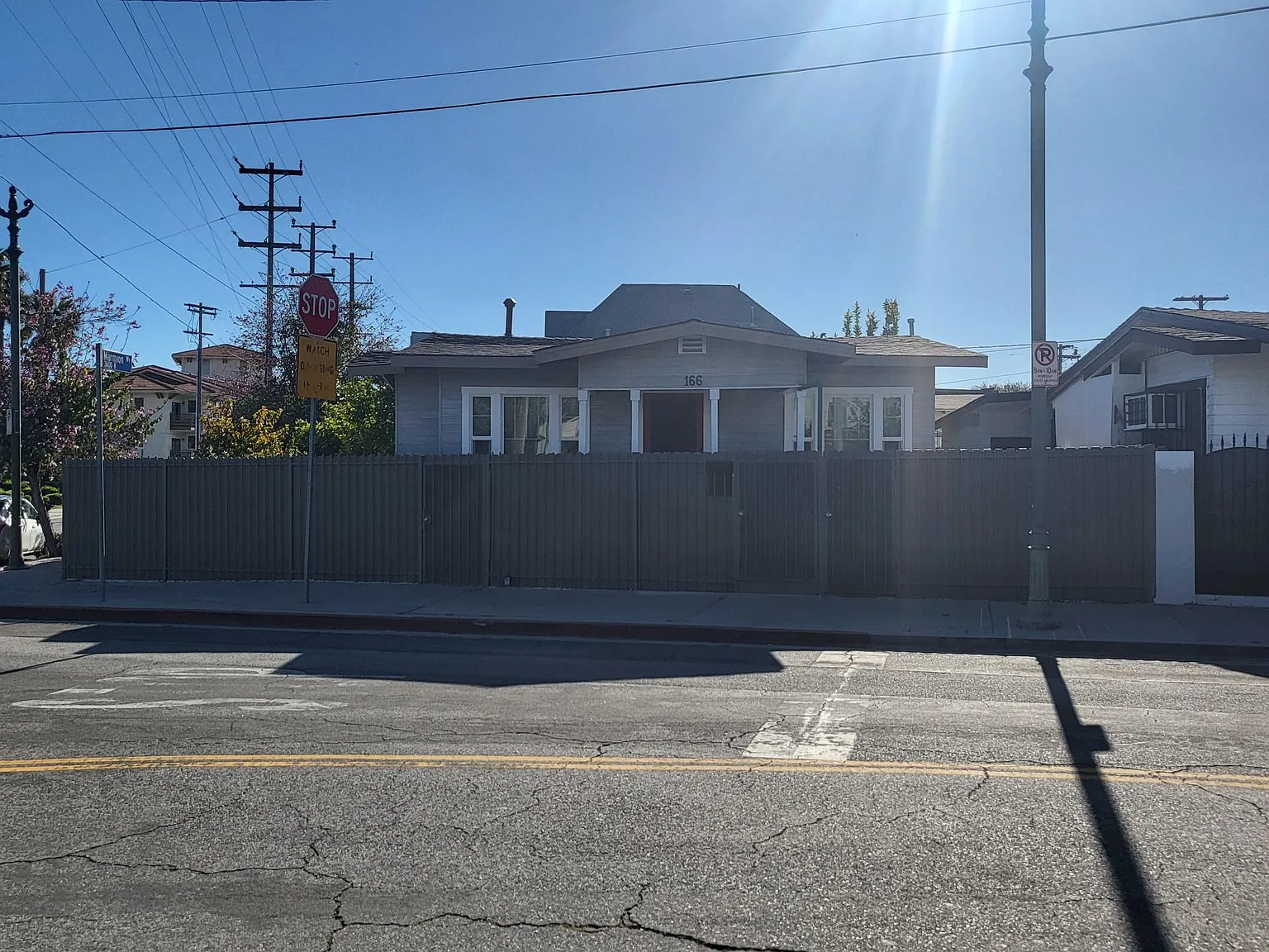 166 French Ave — Photo 2