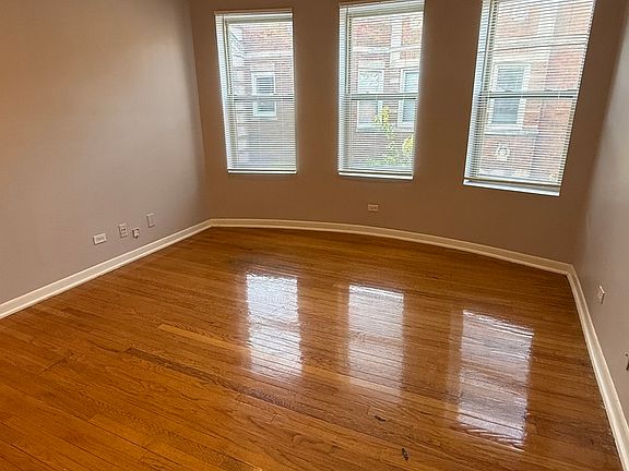 2nd image of 8154 S Drexel Ave APT 3E