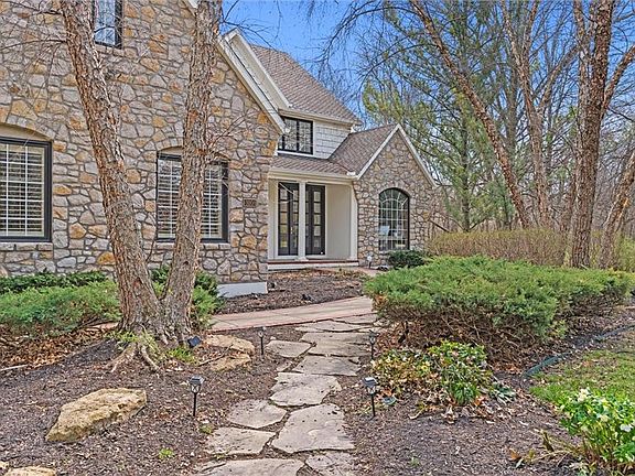 4th image of 3101 Ironhorse Ct