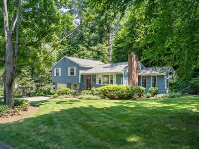 21 Constitution Rd, Lexington, MA, 02421