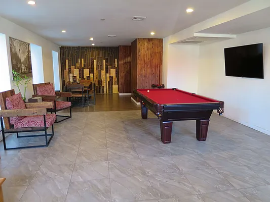 Rented by 50 Stanhope LLC | media 33