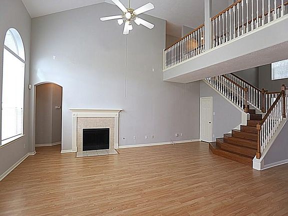 5th image of 11304 Windy Creek Dr