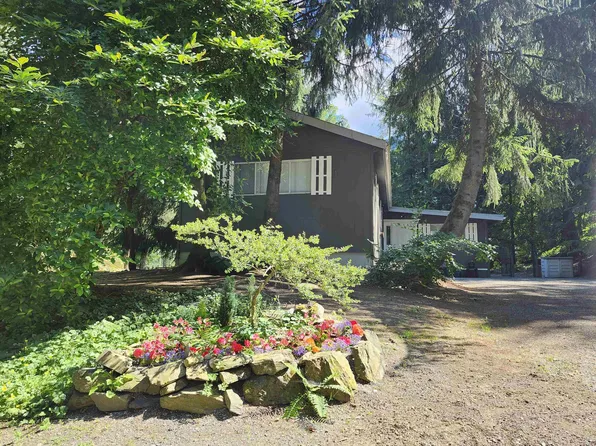 10821 Popkum Rd N, Fraser Valley, BC V0X 1X1