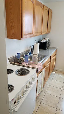 Rented by Carnegie Management Inc | media 22