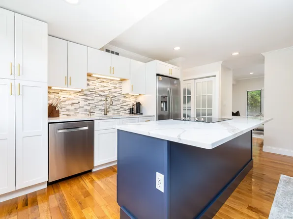 29 Heritage Drive #29, Avon, CT 06001