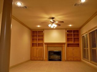 99 Huron St #1, Victoria, TX 77905