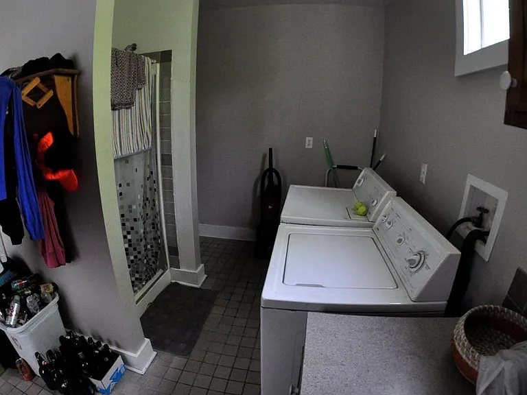 431 Lyon St NE — Photo 7