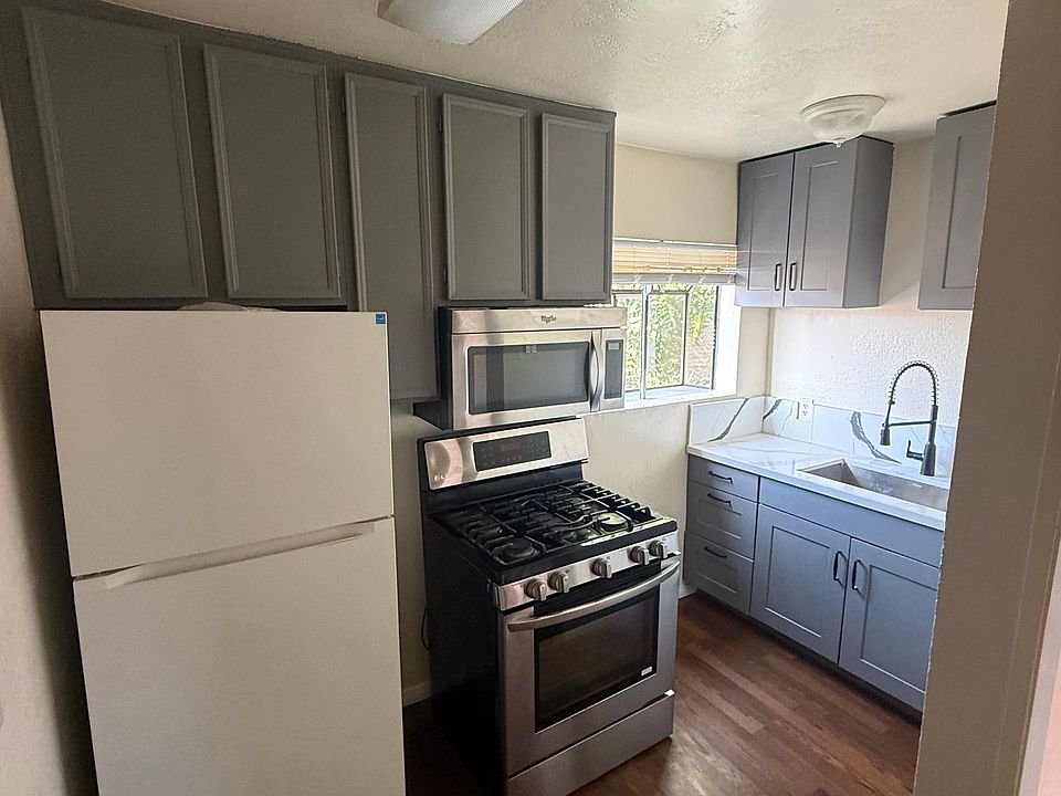 1st image of 3021 J St #3021