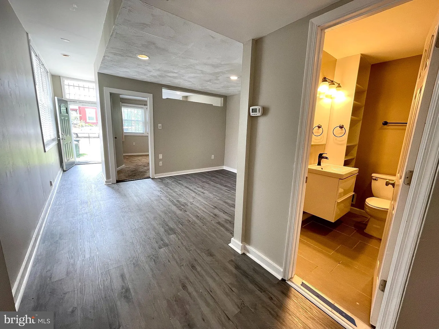 1 bed, 675 sqft, $1,850 — Photo 4