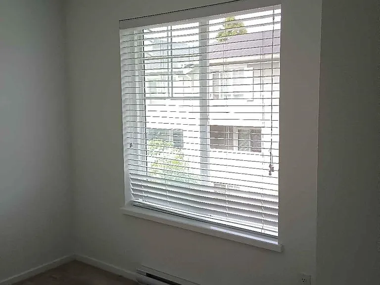 16337 15th Ave — Photo 22