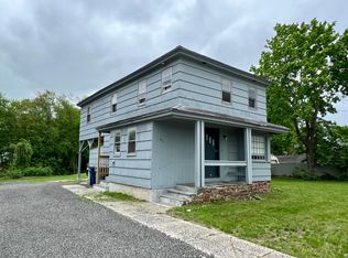 270 East St, Plainville, CT 06062