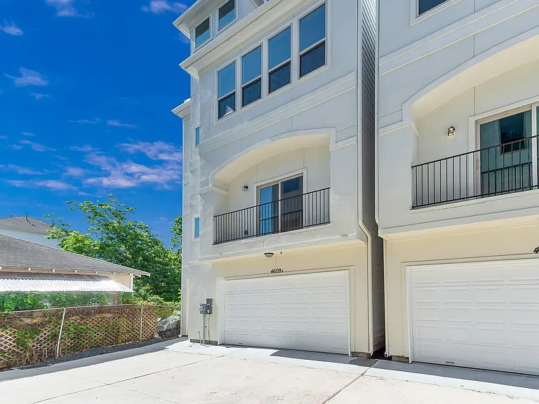 4609 Nett St #B — Photo 1