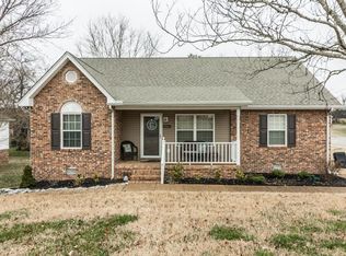 500 Rhodes Cir, Gallatin, TN 37066