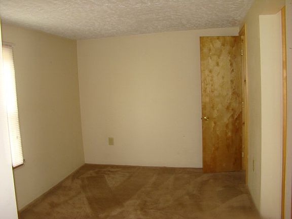 3rd image of 1406 Vine St