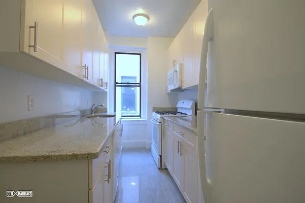 Rented by Citi Habitats | media 20