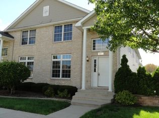 491 N Charles St, Cortland, IL 60112