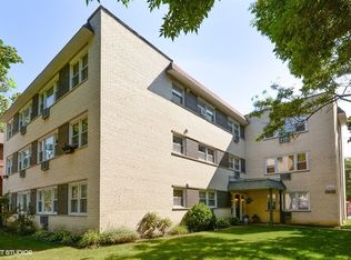 6105 N Wolcott Ave APT 303, Chicago, IL 60660