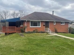 897 E Hill Dr, New Kensington, PA
