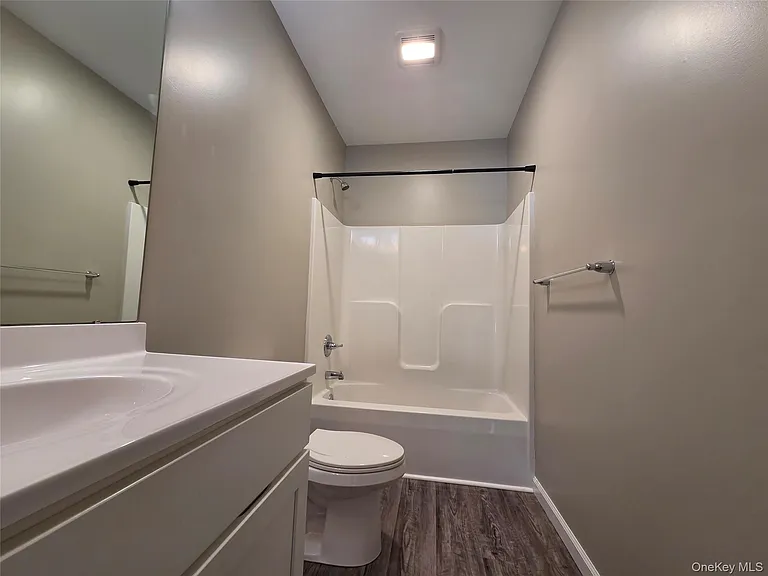 12 West St #5 — Photo 12