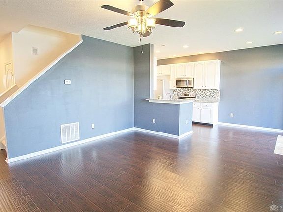 5th image of 9222 Great Lakes Cir