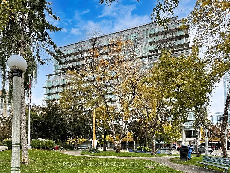 650 Queens Quay W #1121 — Photo 35