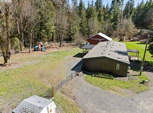 31367 Cedar Creek Rd, Cottage Grove, OR 97424