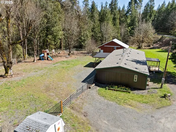 31367 Cedar Creek Rd, Cottage Grove, OR 97424