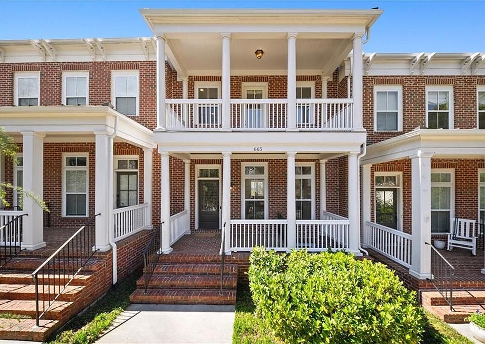 1st image of 665 Brennan Dr