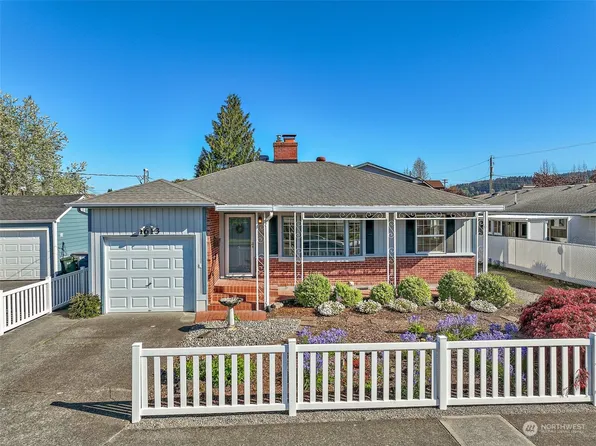 1613 Maple Street, Sumner, WA 98390