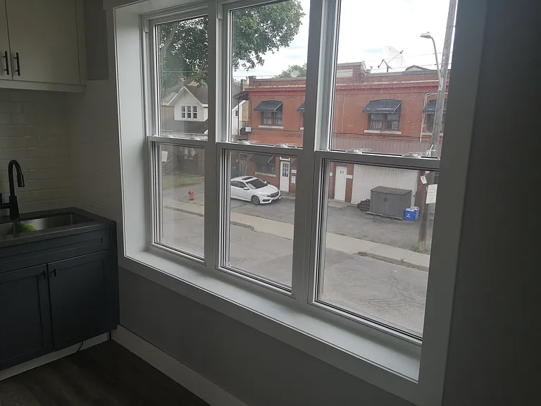 1143 Main St E #1 — Photo 10