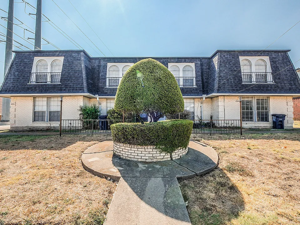 6321 Granbury Rd