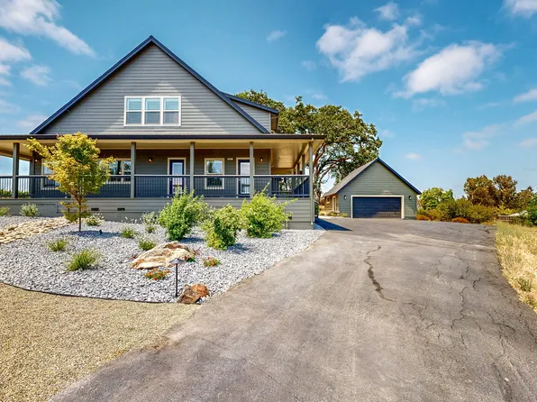 9901 Old Camp Ln, Windsor, CA 95492