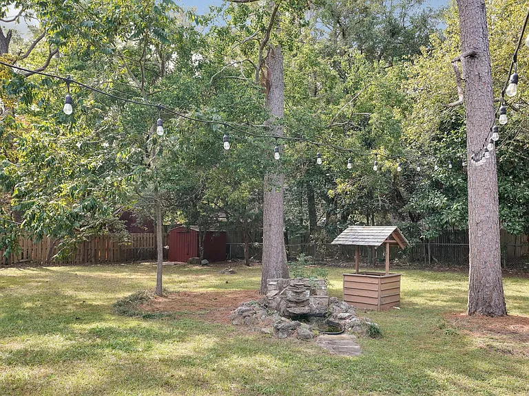 114 S Cardinal Dr — Photo 30