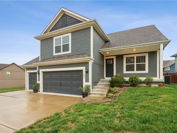 7700 N Lawn Ave, Kansas City, MO 64119