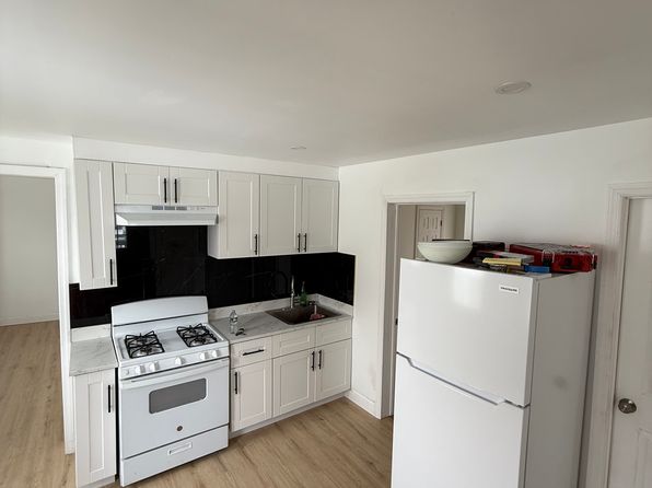 (undisclosed Address)