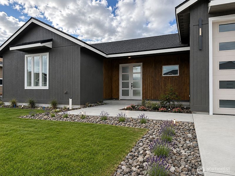 2nd image of 15005 Allison Place