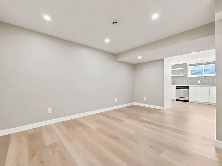 44 Deer Lane Close SE #BASEMENT — Photo 6