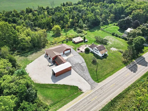 8715 S M 37 Hwy, Hastings, MI 49058