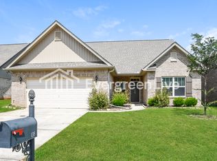 135 White Rock Dr, Harvest, AL 35749