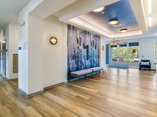 The Fountains at Hidden Lake