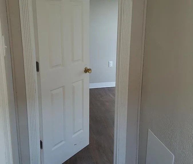 206 Bessemer Ave — Photo 11